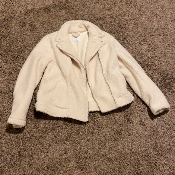 Size large Sherpa jacket from old navy. Open to offers! - Picture 1 of 10